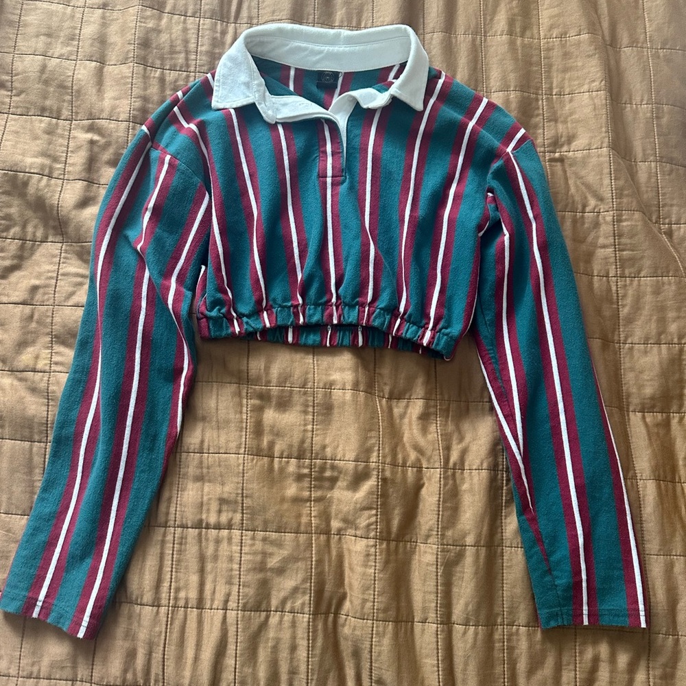 Cropped collared striped shirt